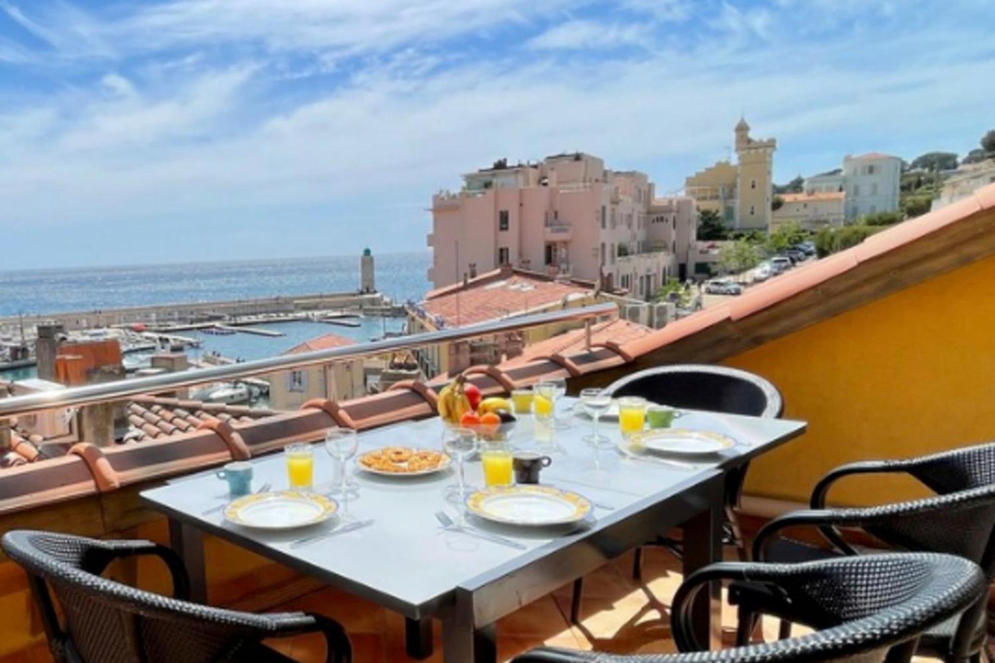 La Perle De Cassis - Terrace With Sea View Apartment Bagian luar foto