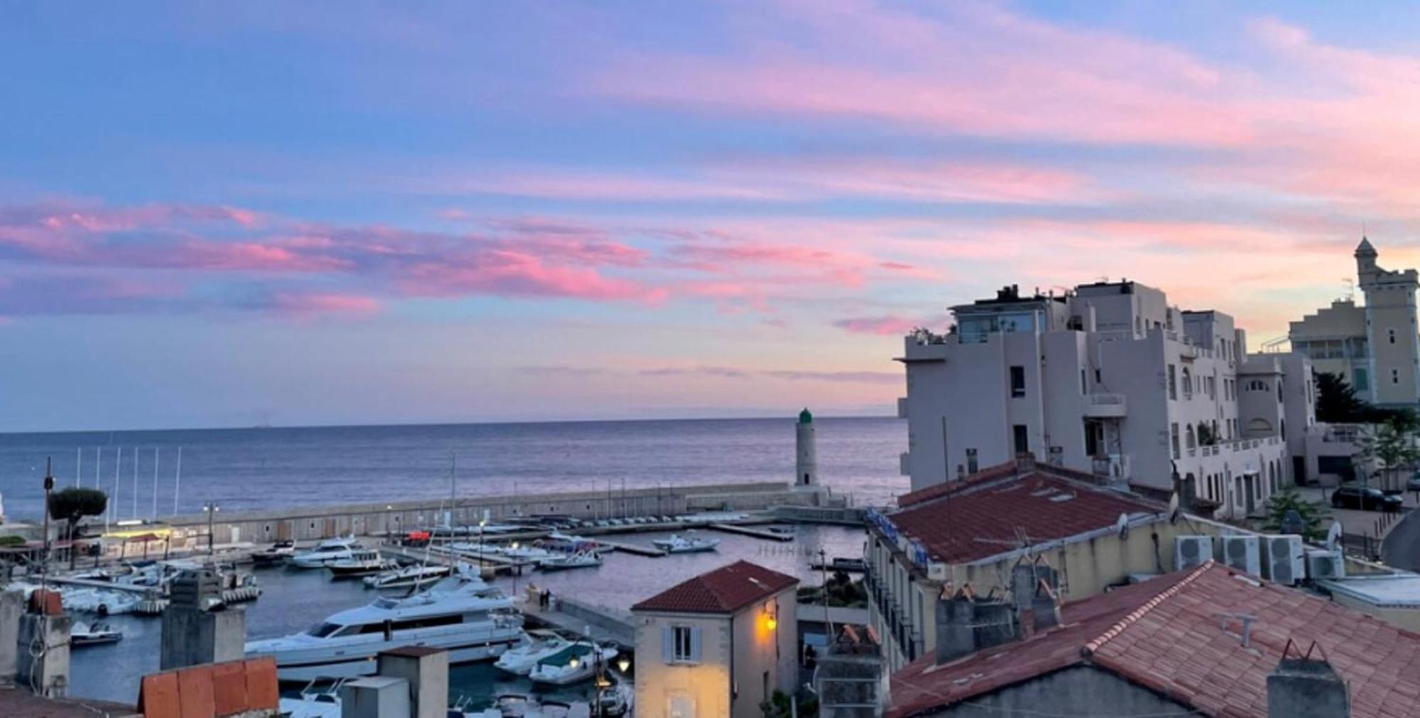 La Perle De Cassis - Terrace With Sea View Apartment Bagian luar foto